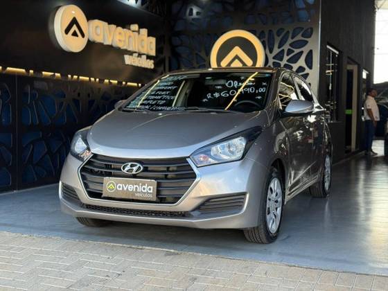 HYUNDAI HB20 1.6 COMFORT PLUS 16V FLEX 4P AUTOMÁTICO HYUNDAI HB20 1.6 COMFORT PLUS 16V FLEX 4P AUTOMÁTICO